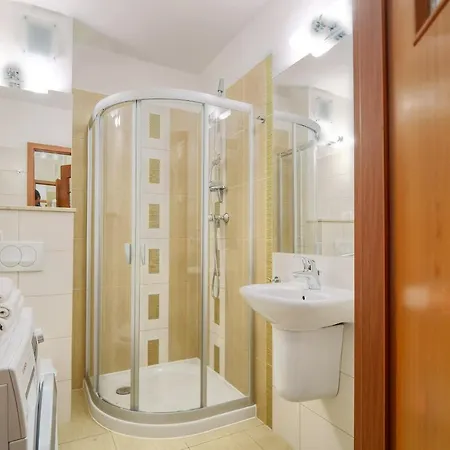 Apartment Castle With Free Parking